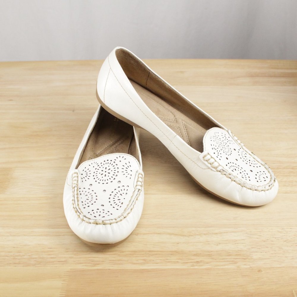 Naturalizer Cut-out White Leather Slip on Shoes 6.5 - Picture 2 of 8